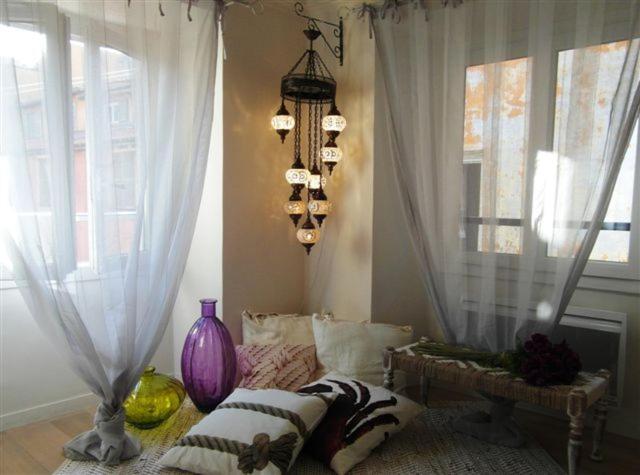 ニースCharming Corner Abode With Castle Viewsアパートメント エクステリア 写真